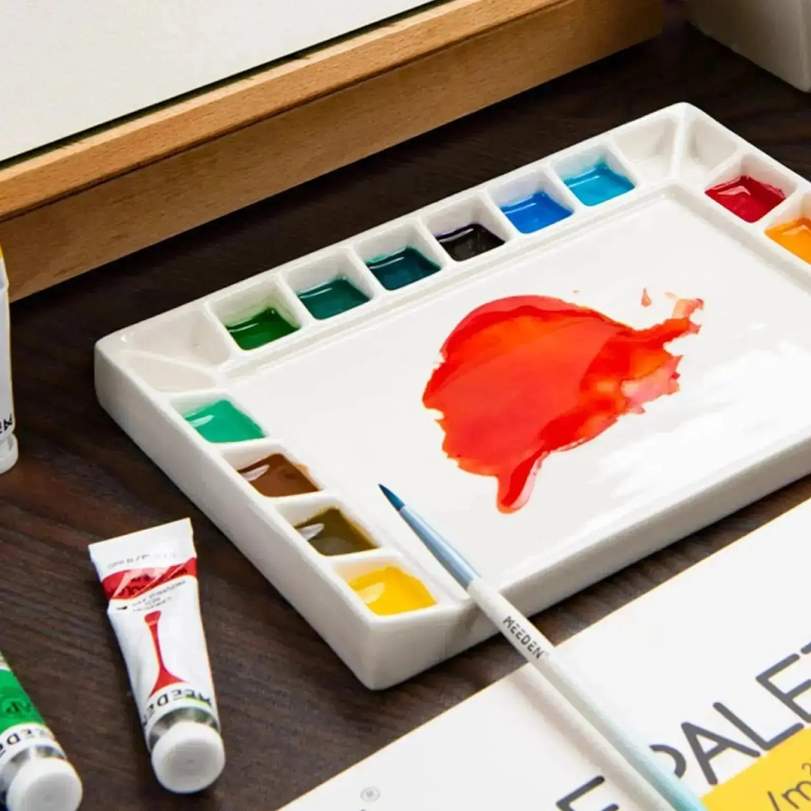 MEEDEN 18-Well Porcelain Artist Paint Palette - Image 6