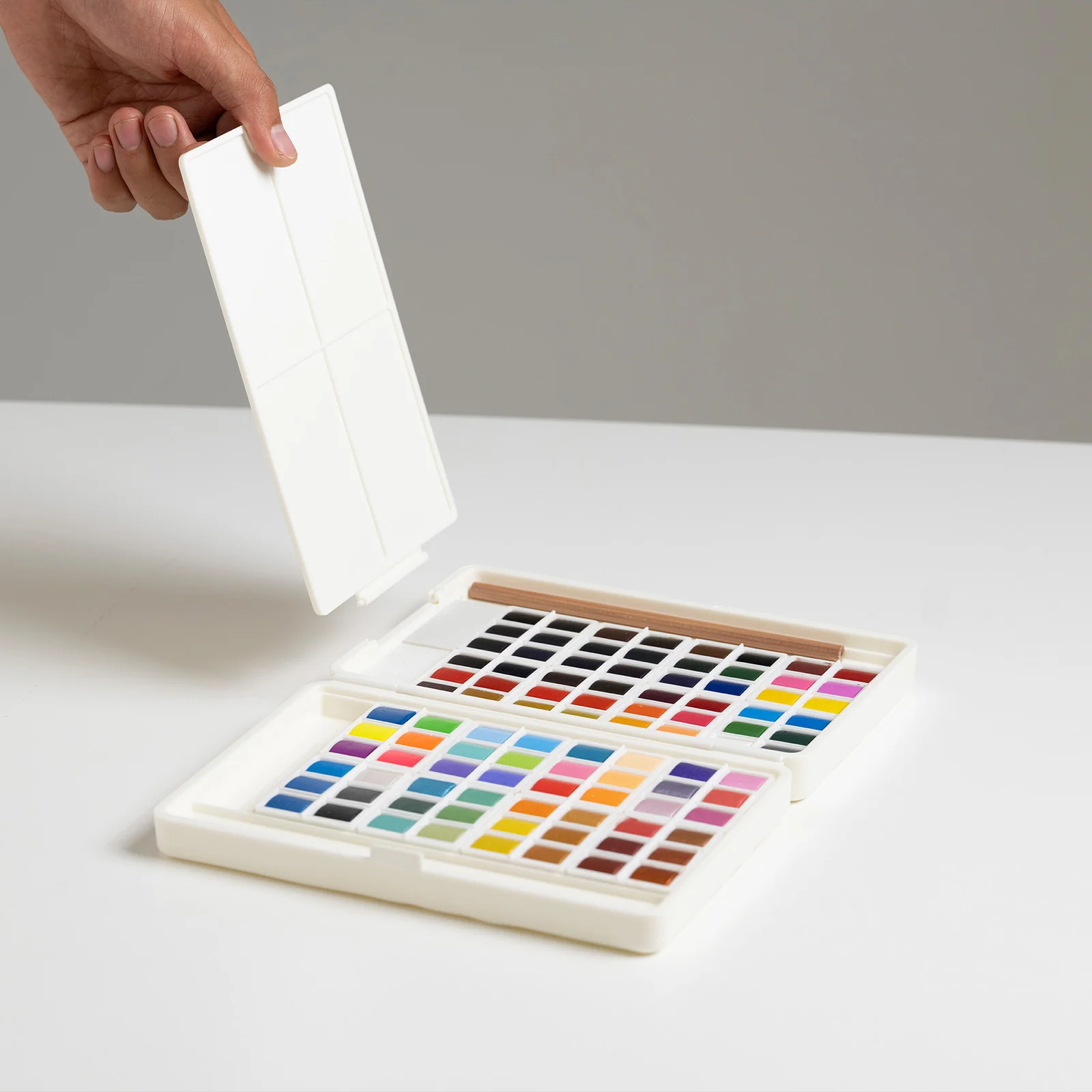 MEEDEN 96-Color Solid Watercolor Set - Image 5
